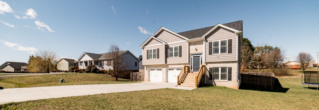 47 RYAN DR. EVINGTON, VA 24550